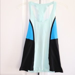 Blue Lululemon Tank. Size 6. GUC.